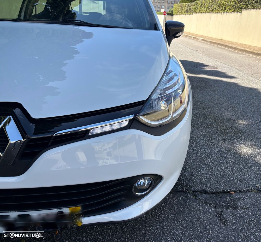 Renault Clio 1.5 dCi Dynamique S - 11