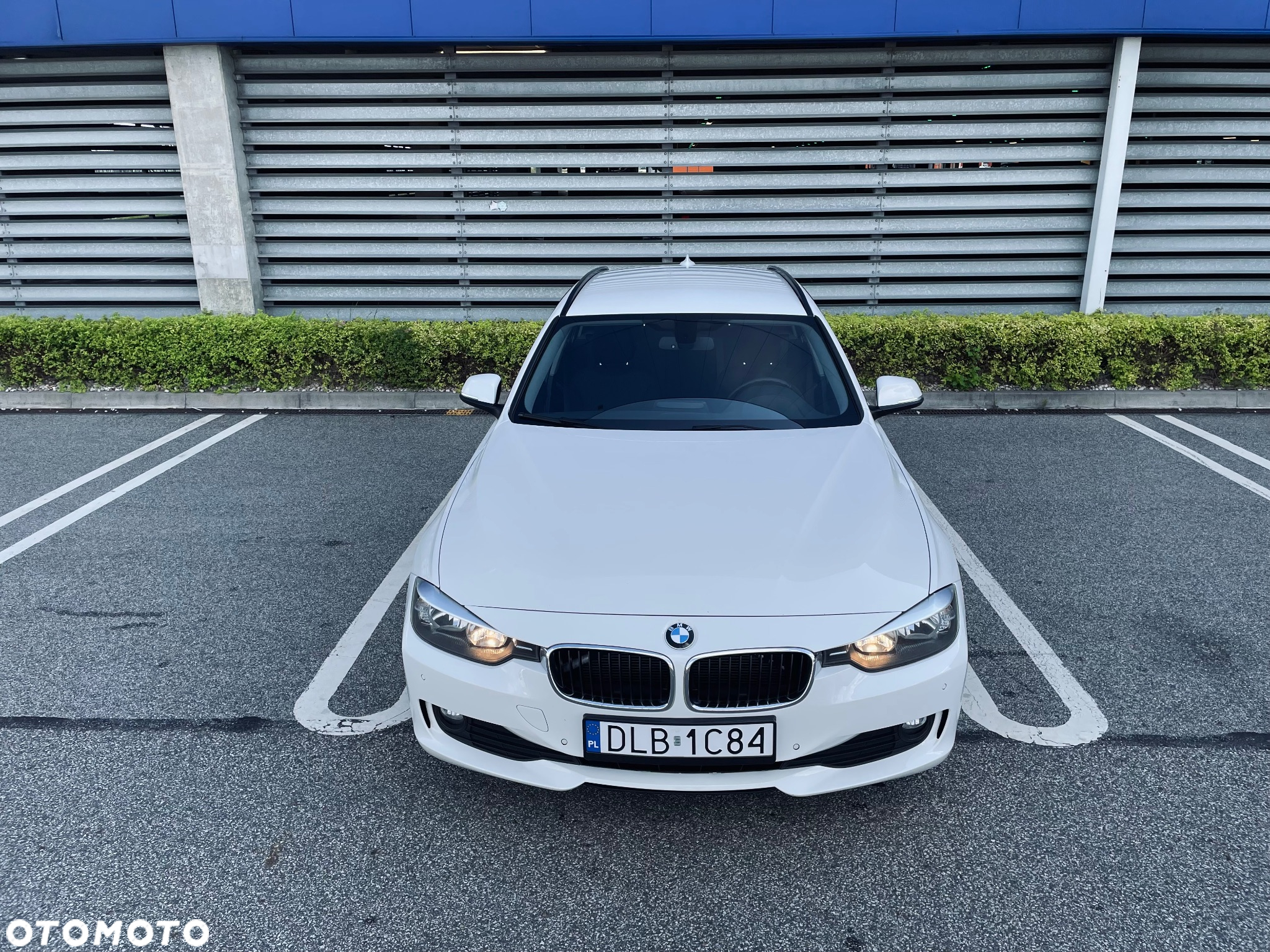 BMW Seria 3 320d Touring - 12