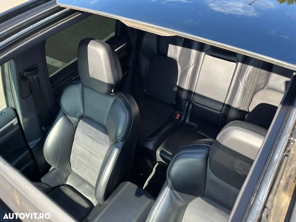 Porsche Cayenne - 22