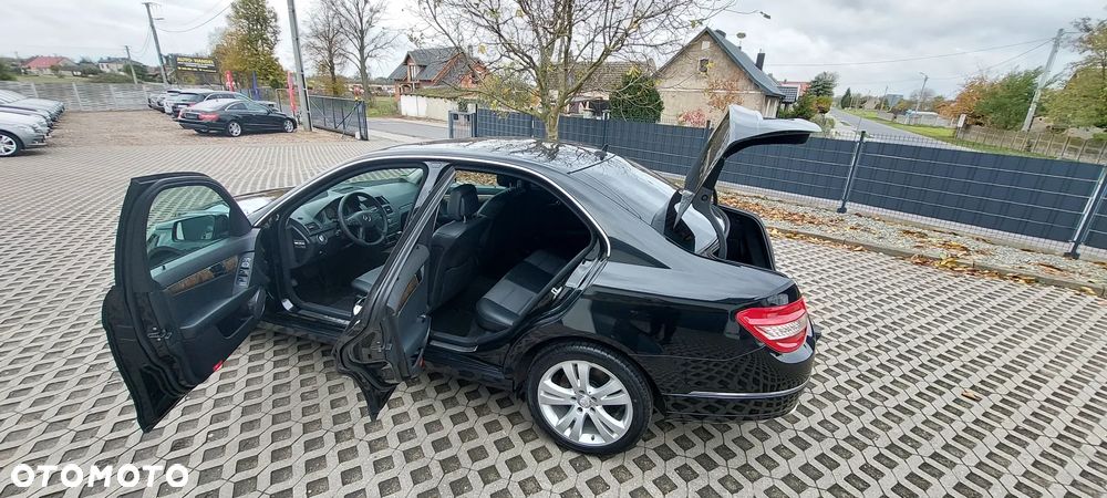 Mercedes-Benz Klasa C - 30