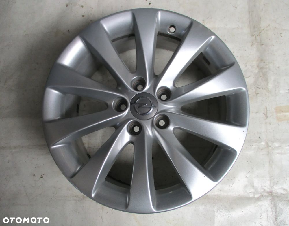 FELGA ALUMINIOWA 17 OPEL CORSA D CORSA E  ET35 - 1
