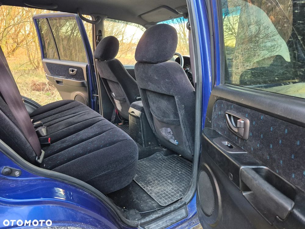 Hyundai Terracan 2.9 CRDi Basic - 19