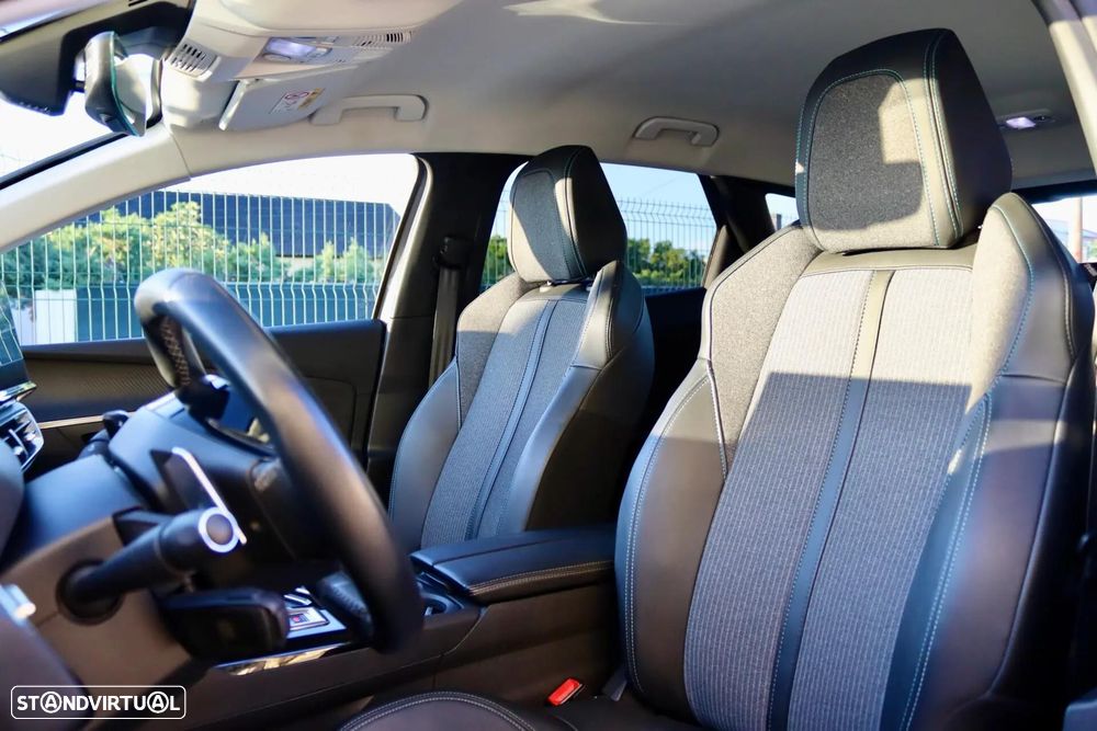 Peugeot 3008 1.6 Hybrid Allure Pack e-EAT8 - 20