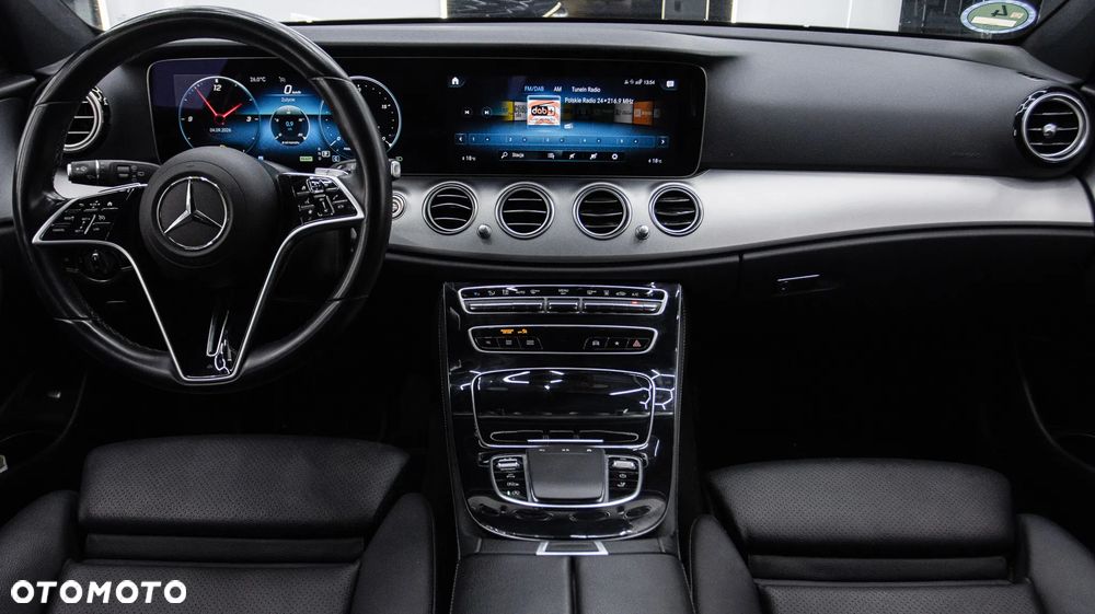 Mercedes-Benz Klasa E 220 d mHEV 4-Matic Avantgarde 9G-Tronic - 15
