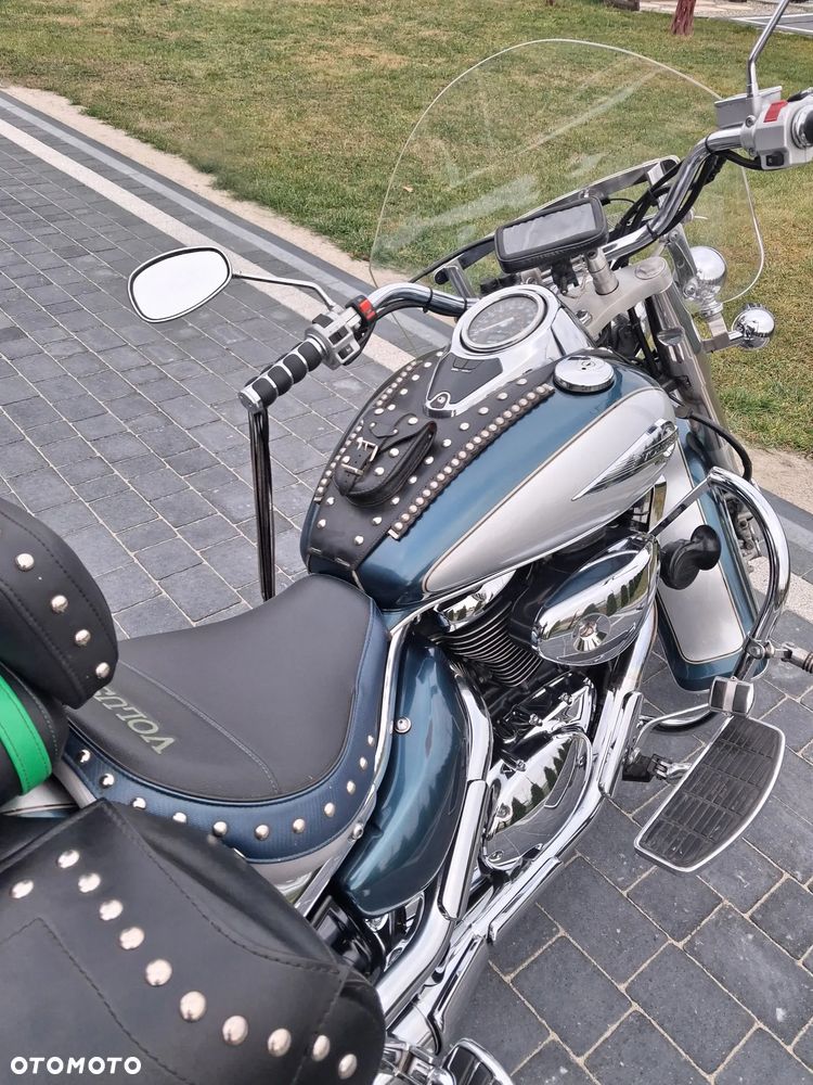 Suzuki VL 800 Volusia - 9