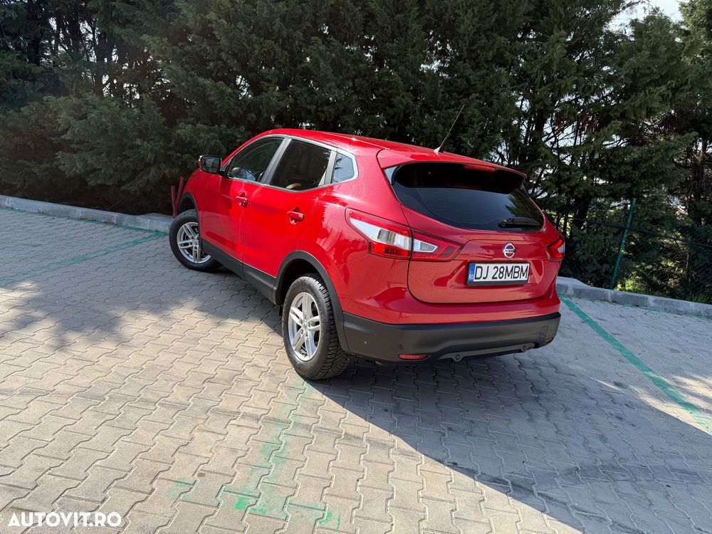 Nissan Qashqai 1.6 DCI Start/Stop Tekna - 4