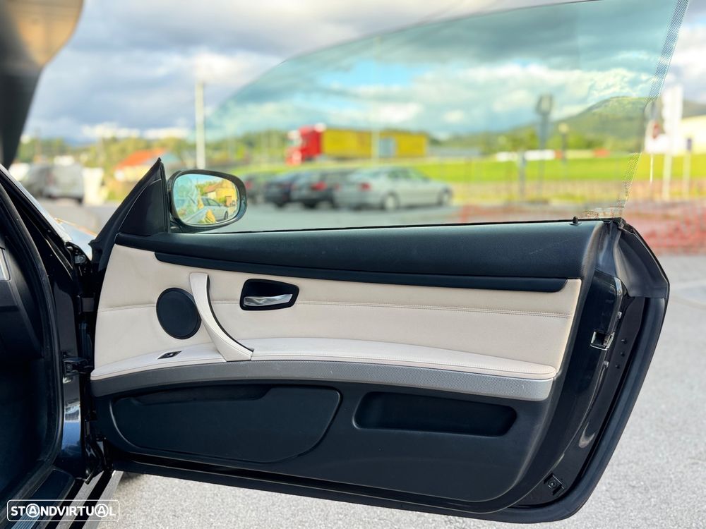 BMW 320 d Cabrio Intense - 11