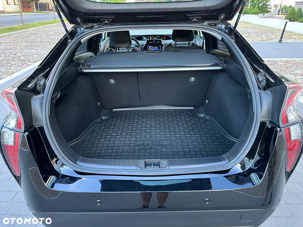 Toyota Prius 1.8 Hybrid Prestige - 20
