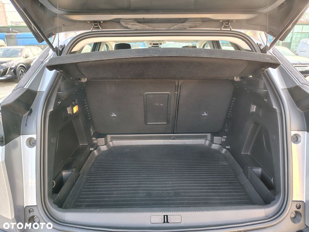 Peugeot 3008 1.2 PureTech Active S&S - 10