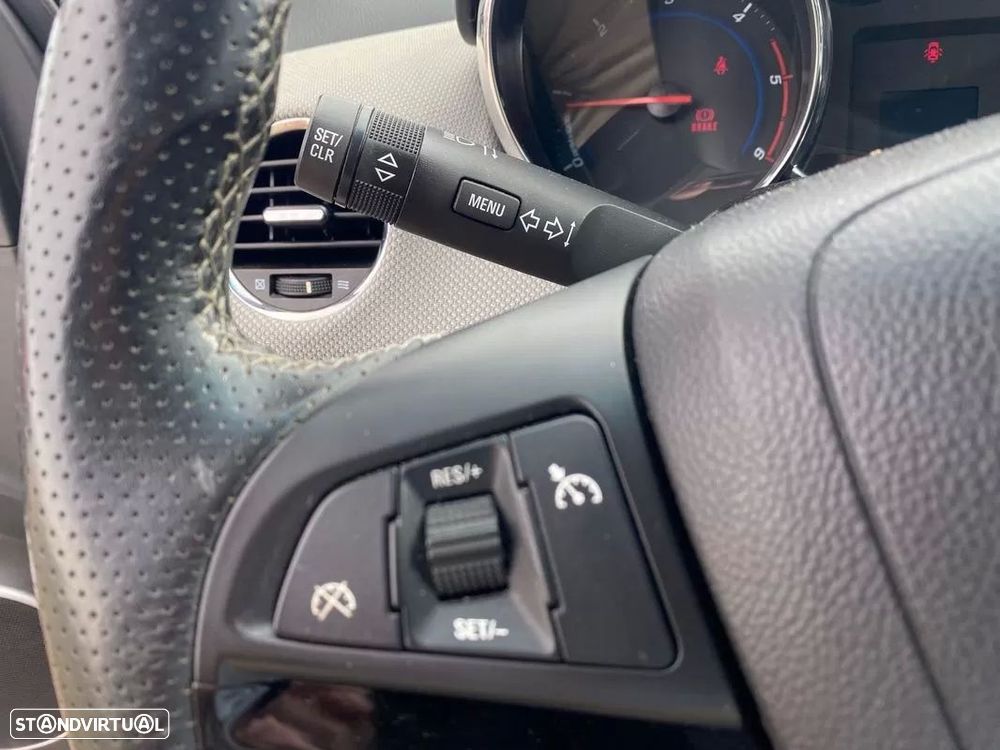 Chevrolet Cruze 2.0 VCDi LT - 10