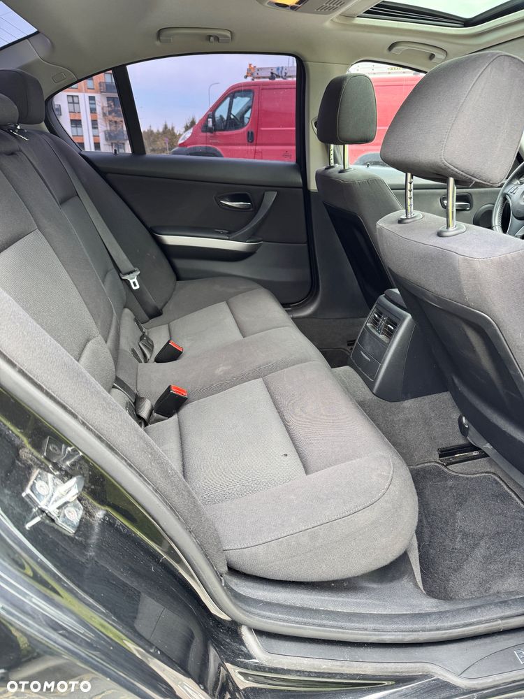 BMW Seria 3 - 10