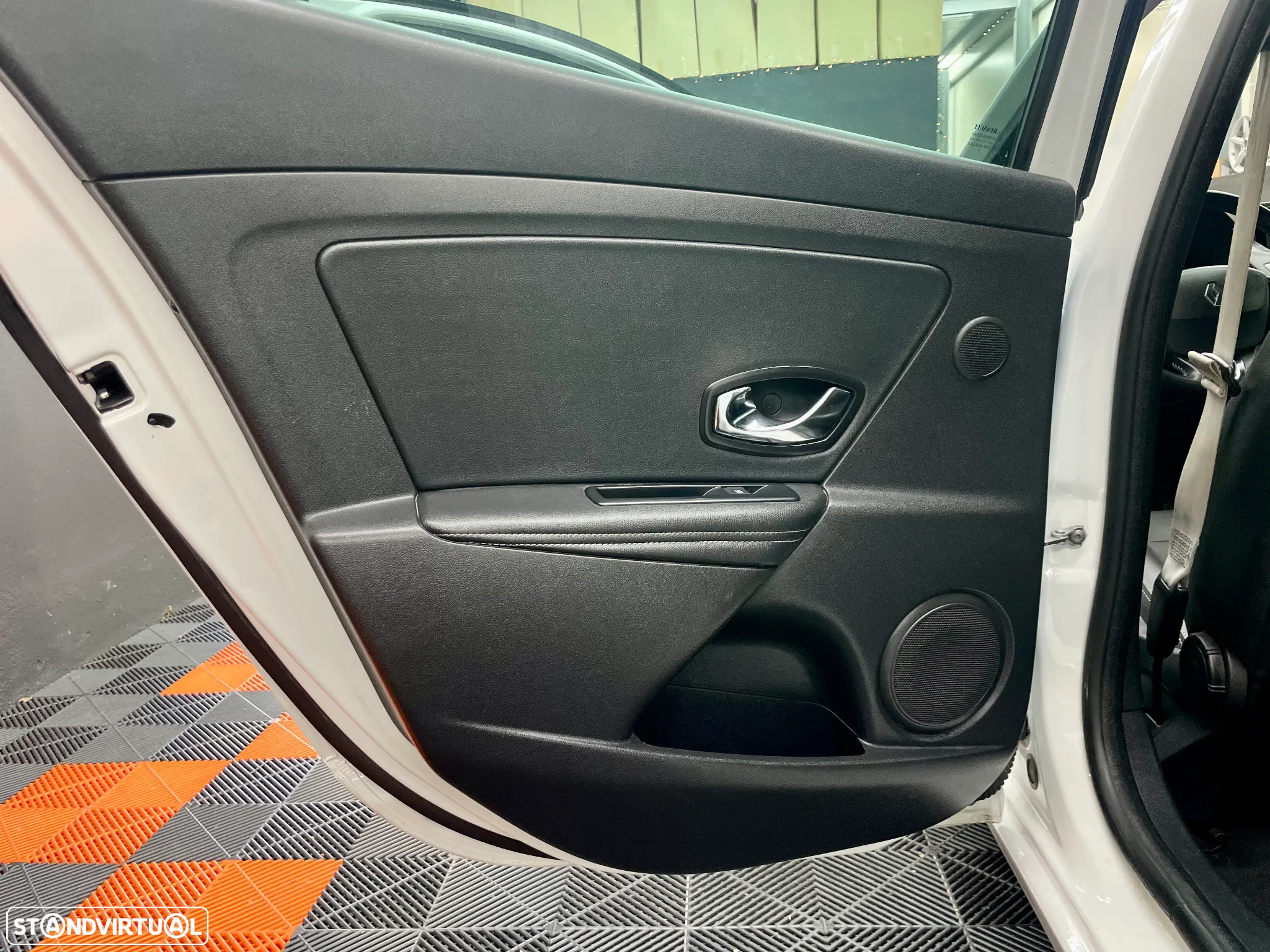 Renault Mégane Sport Tourer 1.6 dCi Bose Edition SS - 12