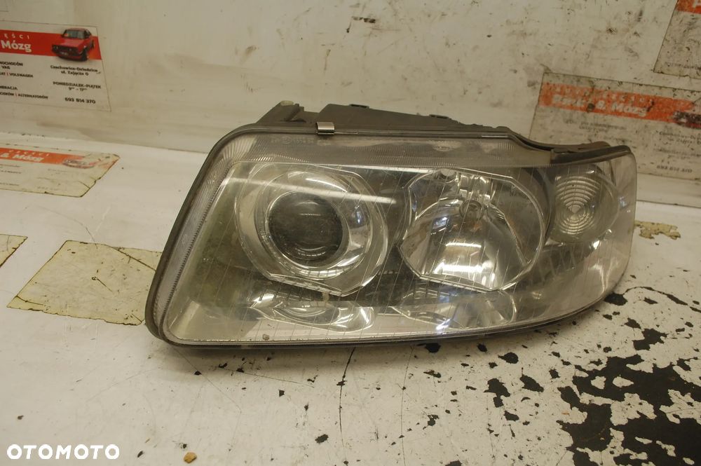 LAMPA LEWY PRZÓD PRZEDNIA LEWA HELLA AUDI A3 8L LIFT