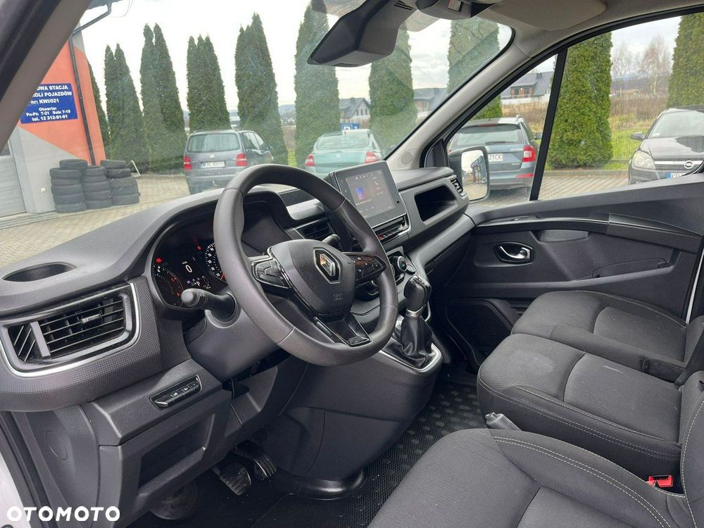 Renault Trafic - 14