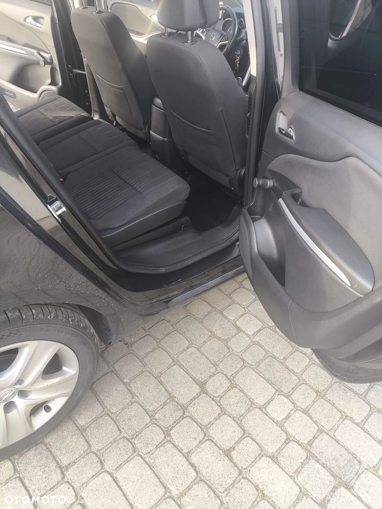 Opel Zafira 1.4 T Cosmo - 21