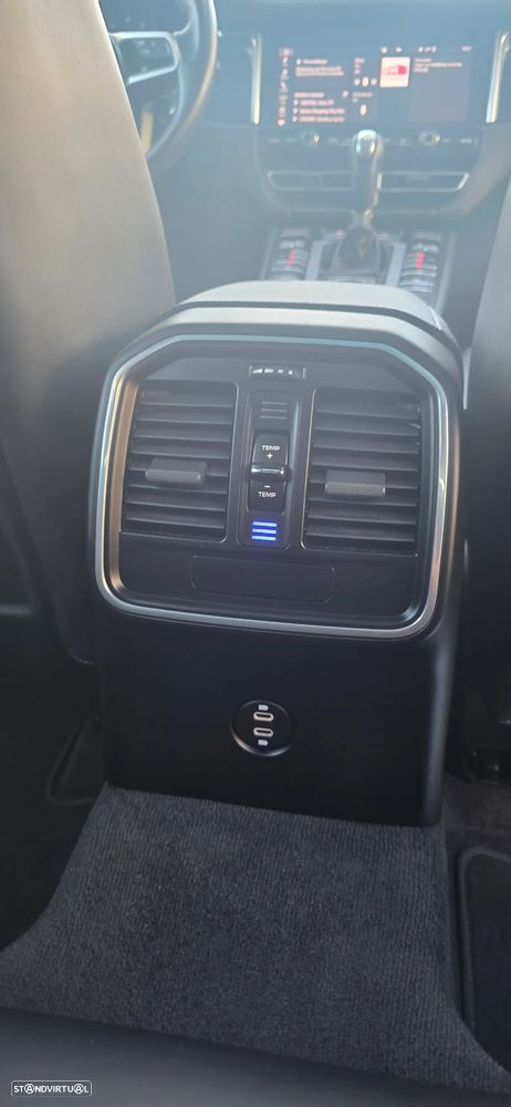 Porsche Macan Standard - 16