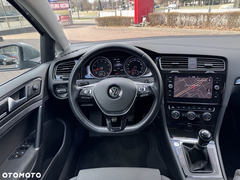 Volkswagen Golf 1.4 TSI BMT Highline - 12