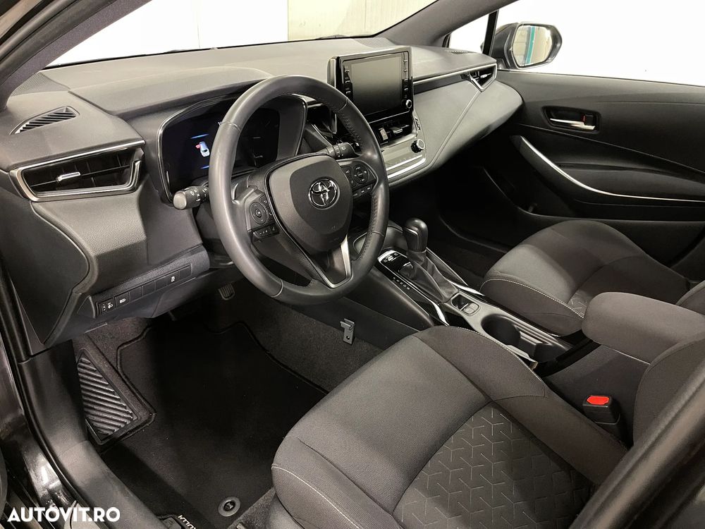 Toyota Corolla 1.8 Hybrid Comfort - 5