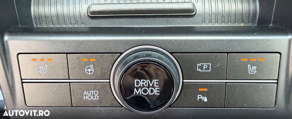 Hyundai KONA BEV 156 CP 48.4 kWh Premium - 23