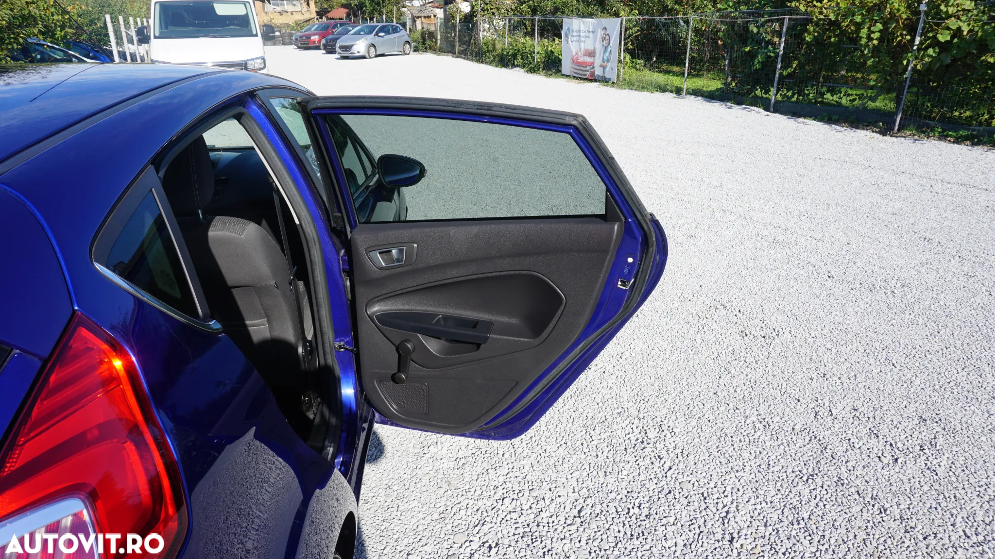 Ford Fiesta 1.5 TDCi Titanium - 11