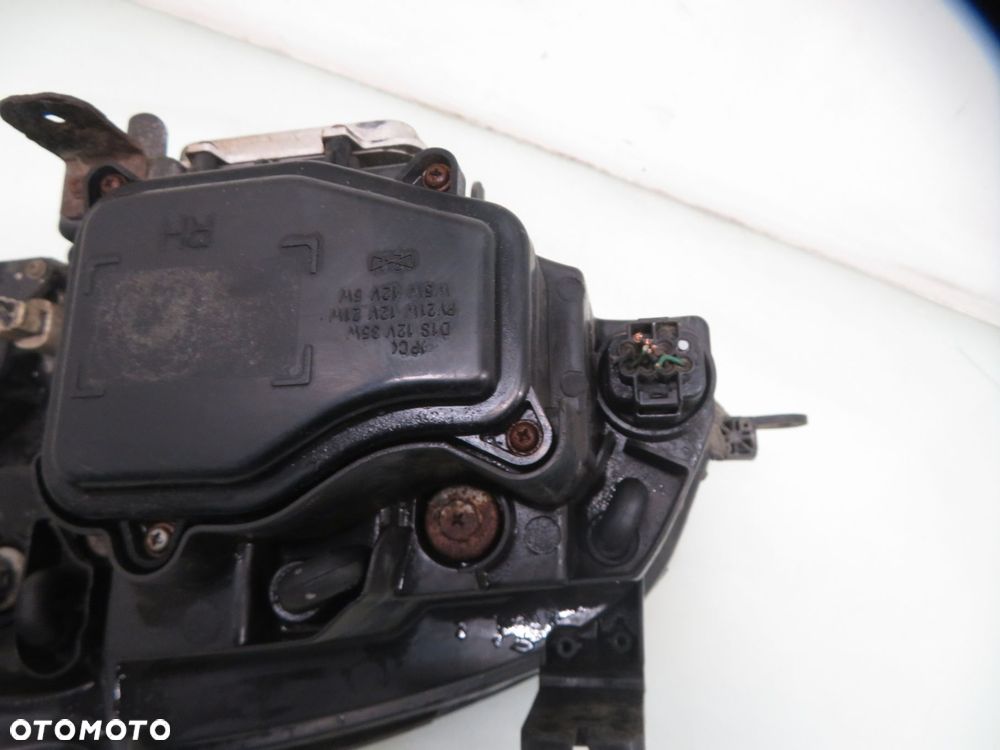 LAMPA PRAWA PRZEDNIA OPEL ANTARA A XENON 00024706 5DV00900000 - 7