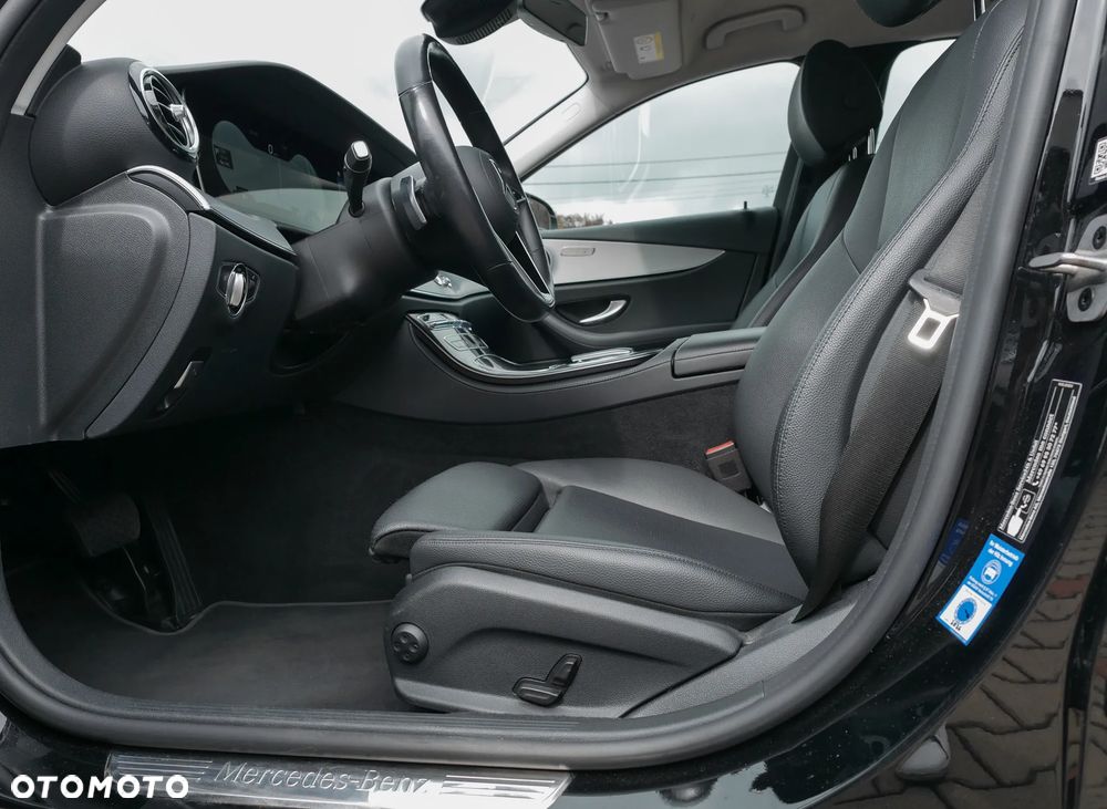 Mercedes-Benz Klasa E 300 de 9G-TRONIC Avantgarde - 11
