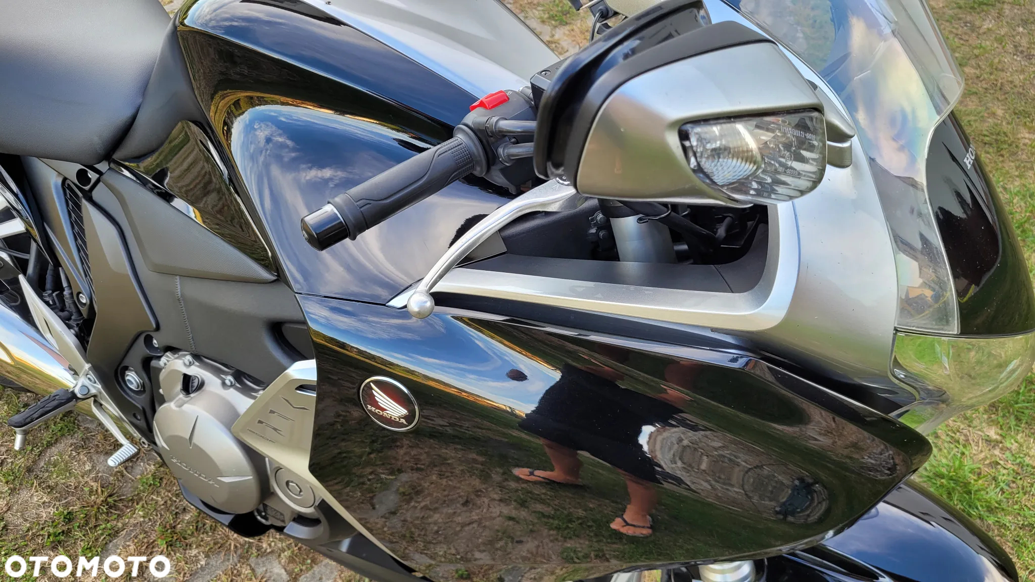 Honda VFR - 3
