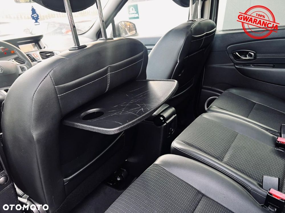 Renault Scenic dCi 110 EDC Paris - 26