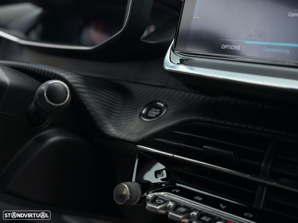 Peugeot e-208 50 kWh GT Pack - 18