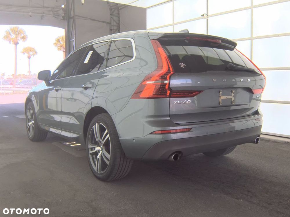 Volvo XC 60 T6 AWD Momentum - 23