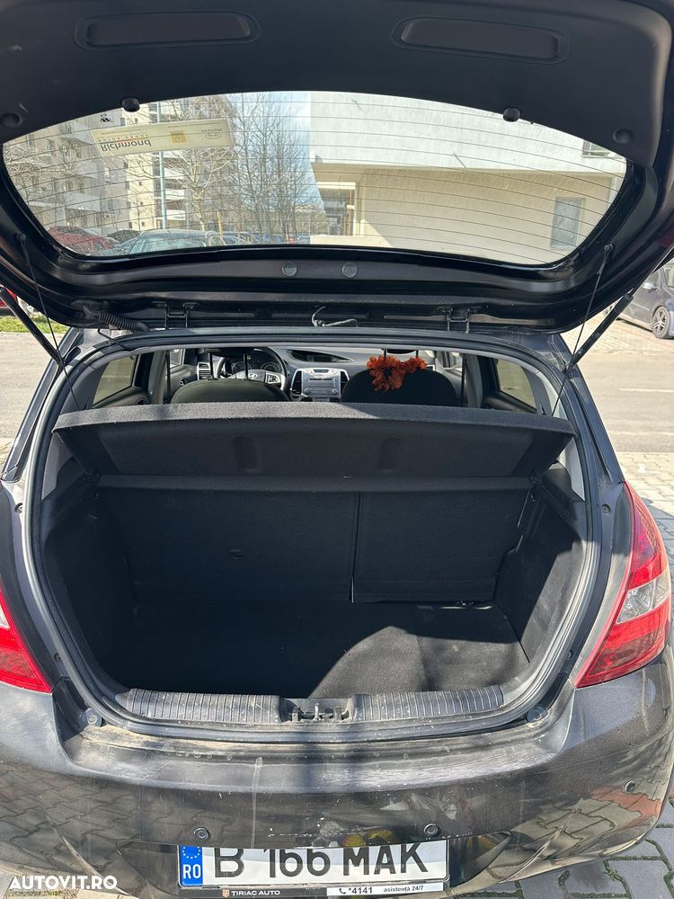 Hyundai i20 1.2 Economy - 9