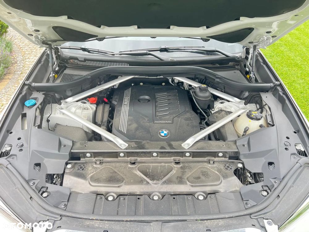 BMW X5 xDrive40i - 39