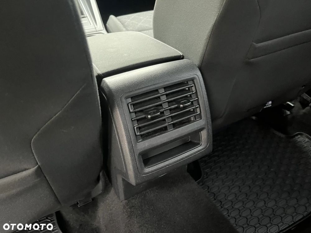 Volkswagen Golf 1.5 TSI EVO United - 18