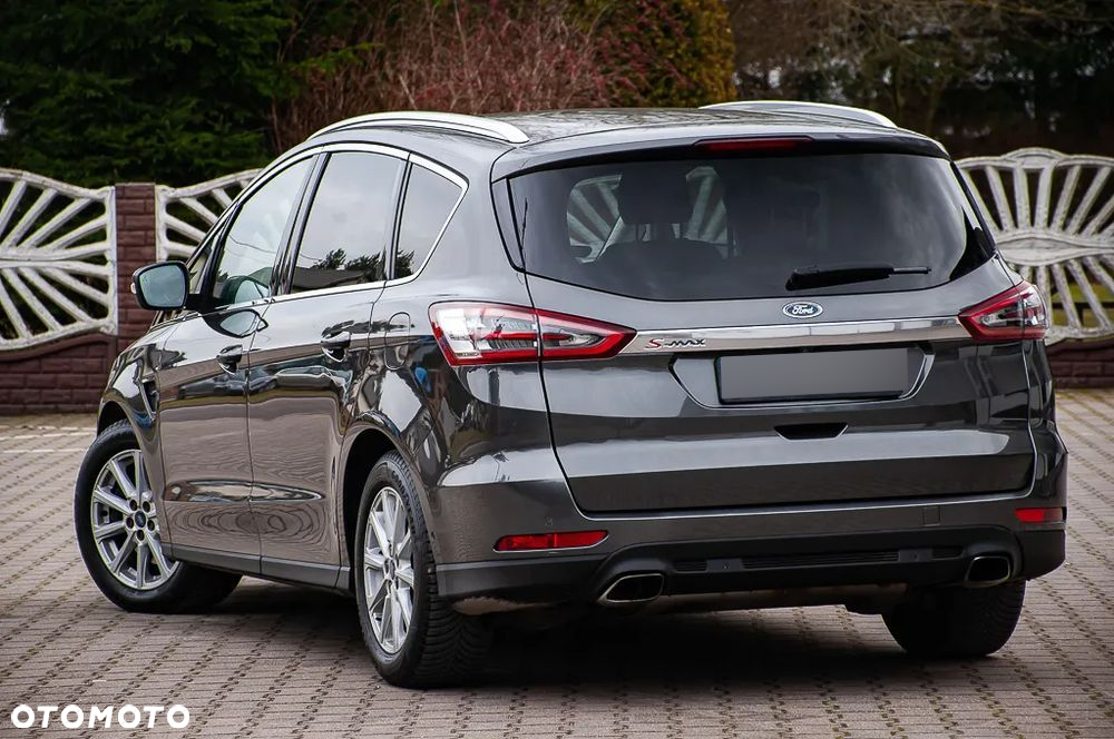 Ford S-Max 2.0 TDCi Titanium PowerShift - 12