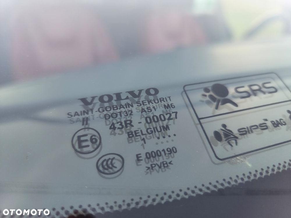 Volvo V60 D3 Geartronic Momentum - 26