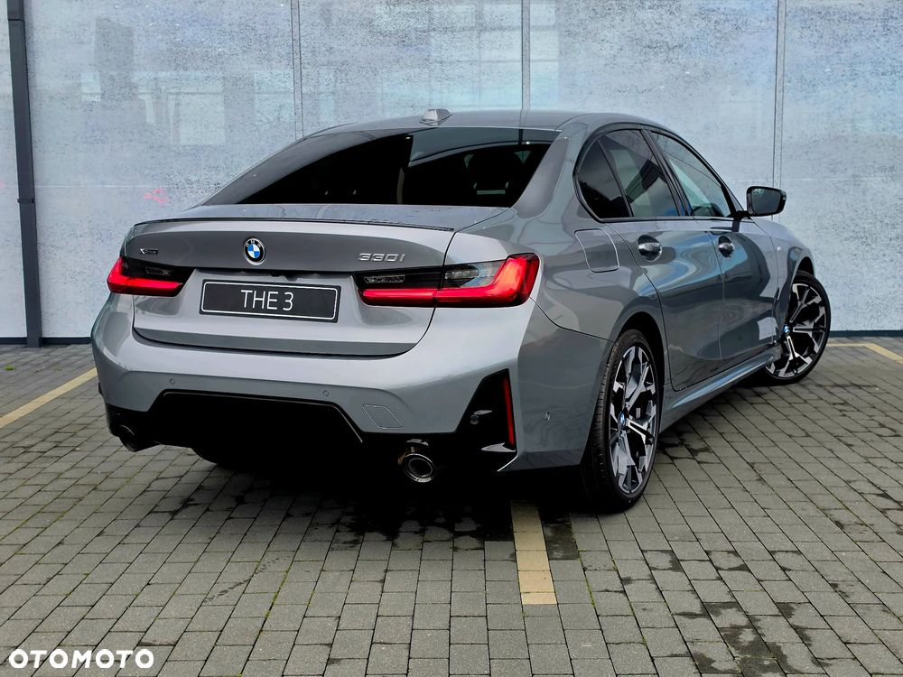 BMW Seria 3 330i xDrive M Sport sport - 8