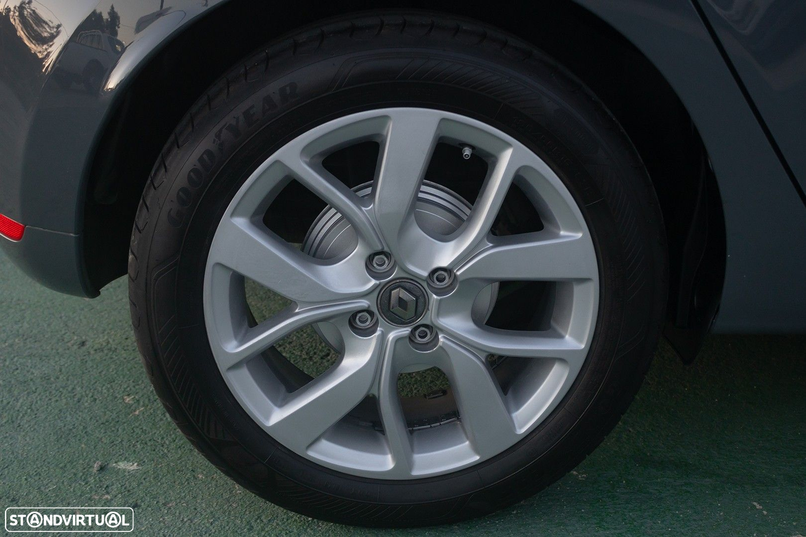 Renault Clio 0.9 TCe Limited - 7