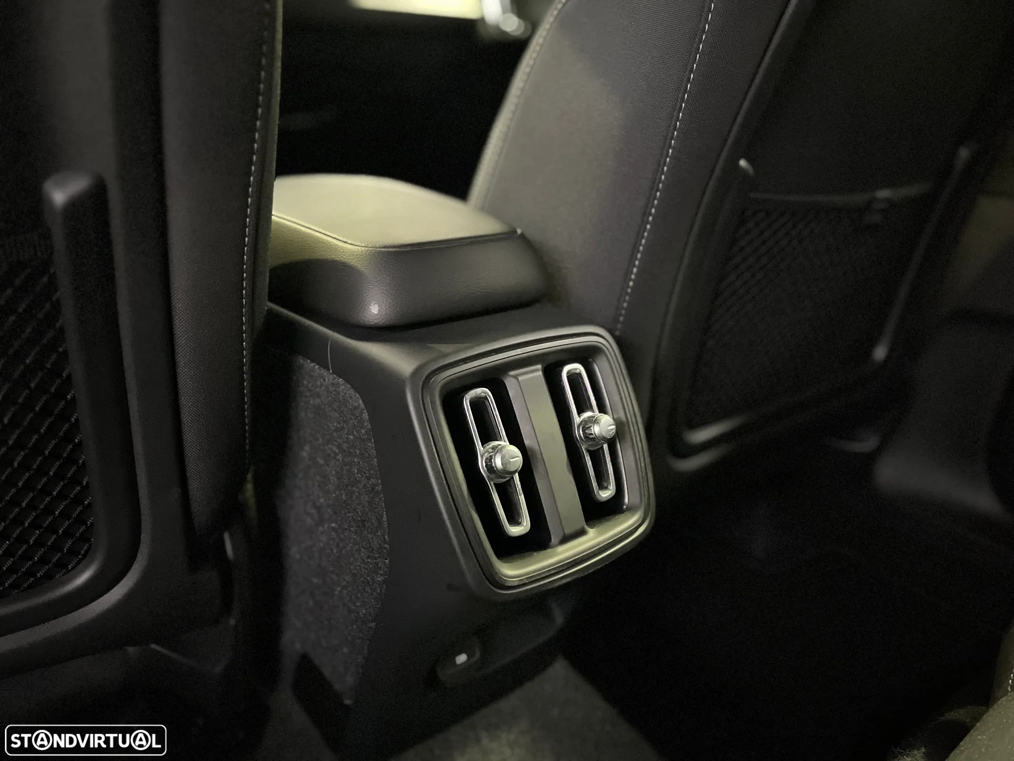Volvo XC 40 1.5 T2 Core Auto - 18