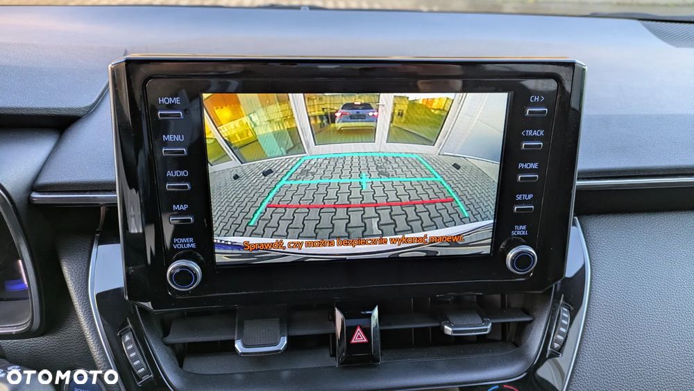 Toyota Corolla 1.8 Hybrid GPF Comfort - 16