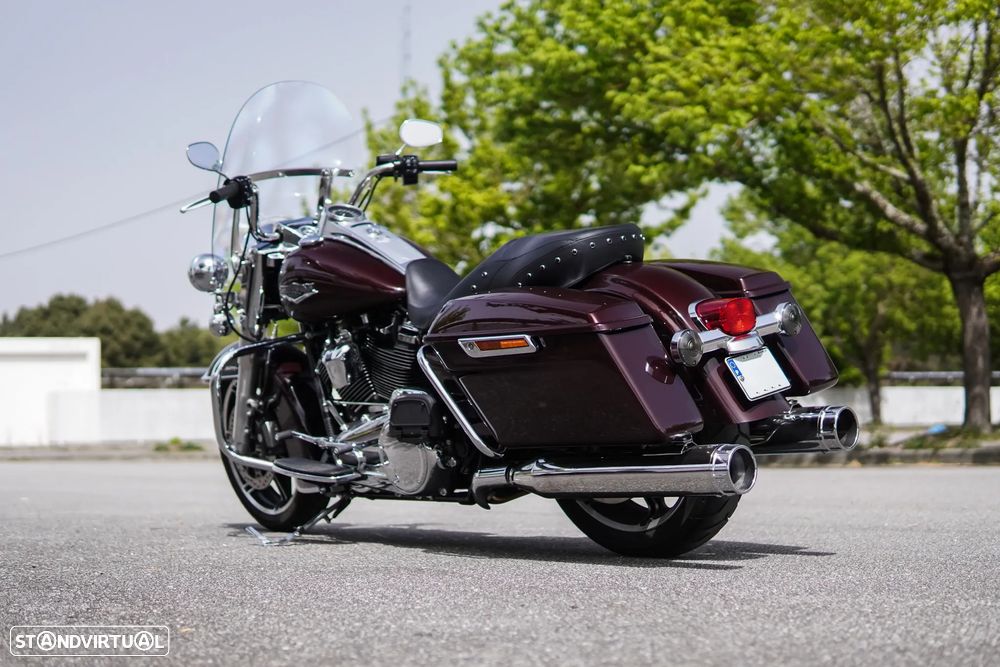 Harley-Davidson Road King Classic - 16