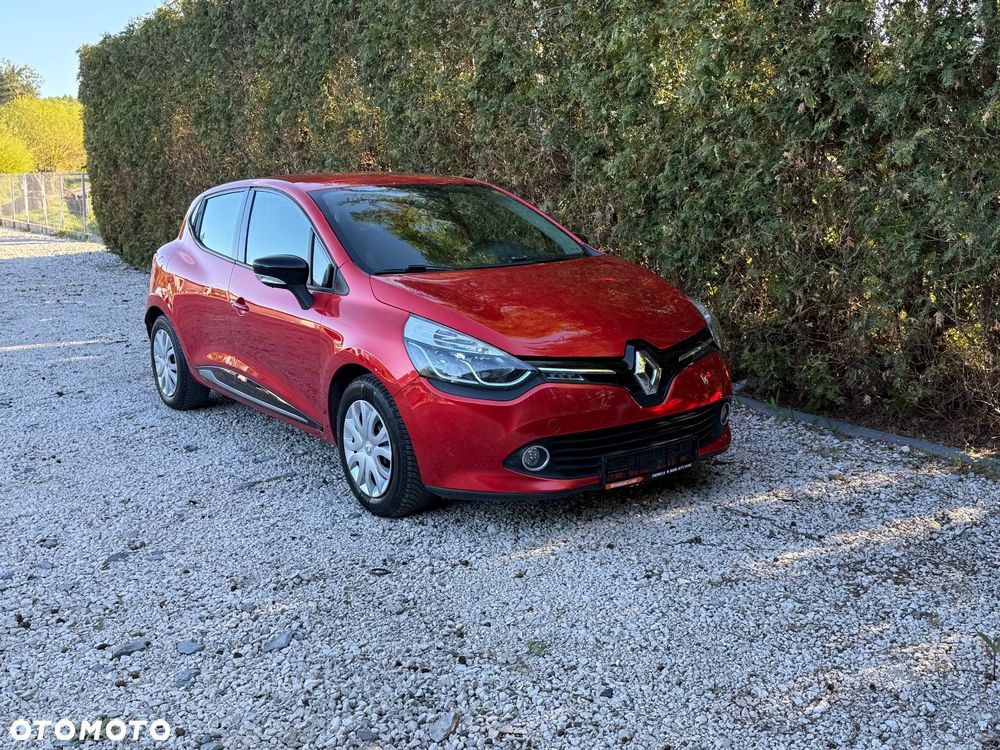 Renault Clio 1.2 16V 75 Expression - 4