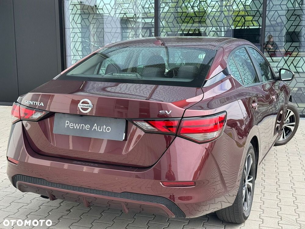 Nissan Sentra - 12
