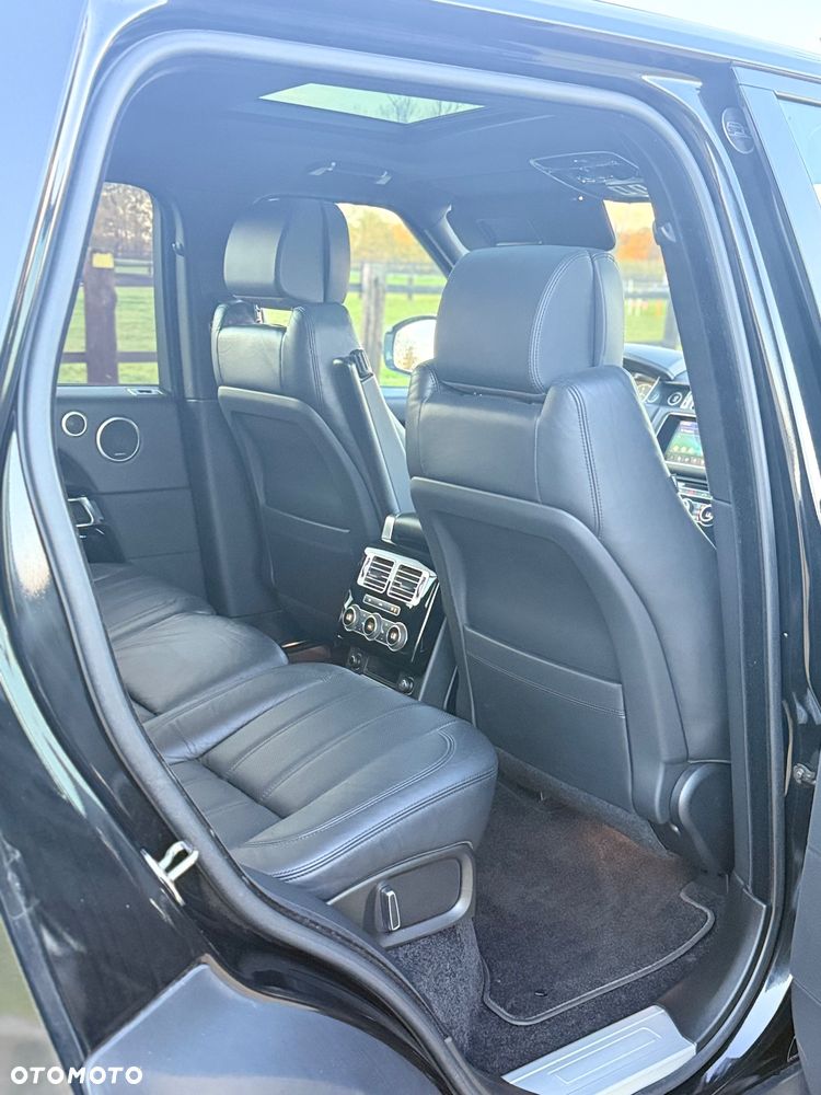 Land Rover Range Rover 4.4SD V8 LWB Vogue EU6 - 12