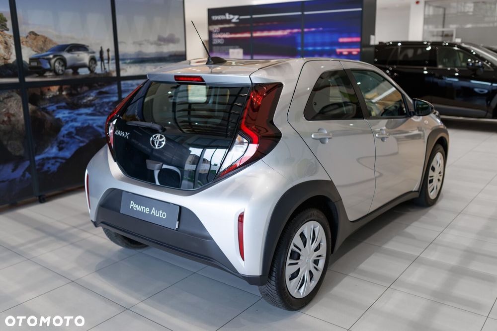 Toyota Aygo X - 21