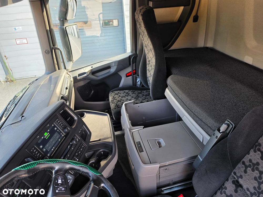 Scania R450/ Chłodnia / 6x2 / WINDA BAR 2,5T / Import Niemcy / Zadbana / PROSTO OD PIERWSZEGO WŁAŚCICIELA  / Euro 6/ Kontener Kwiatowy / - 23