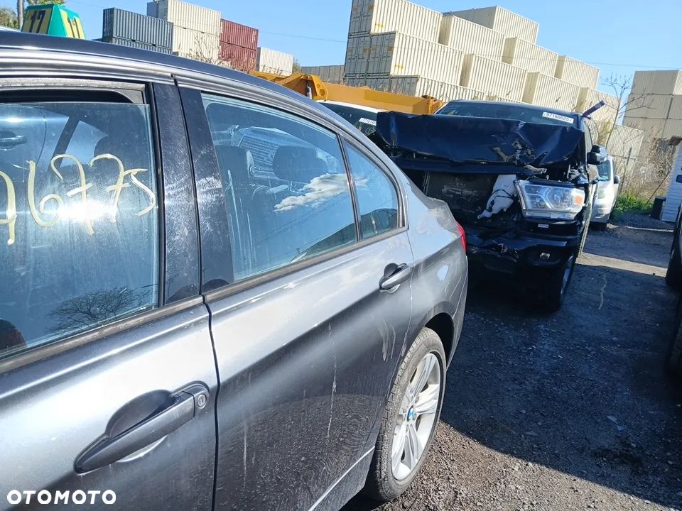BMW Seria 3 328i xDrive - 8