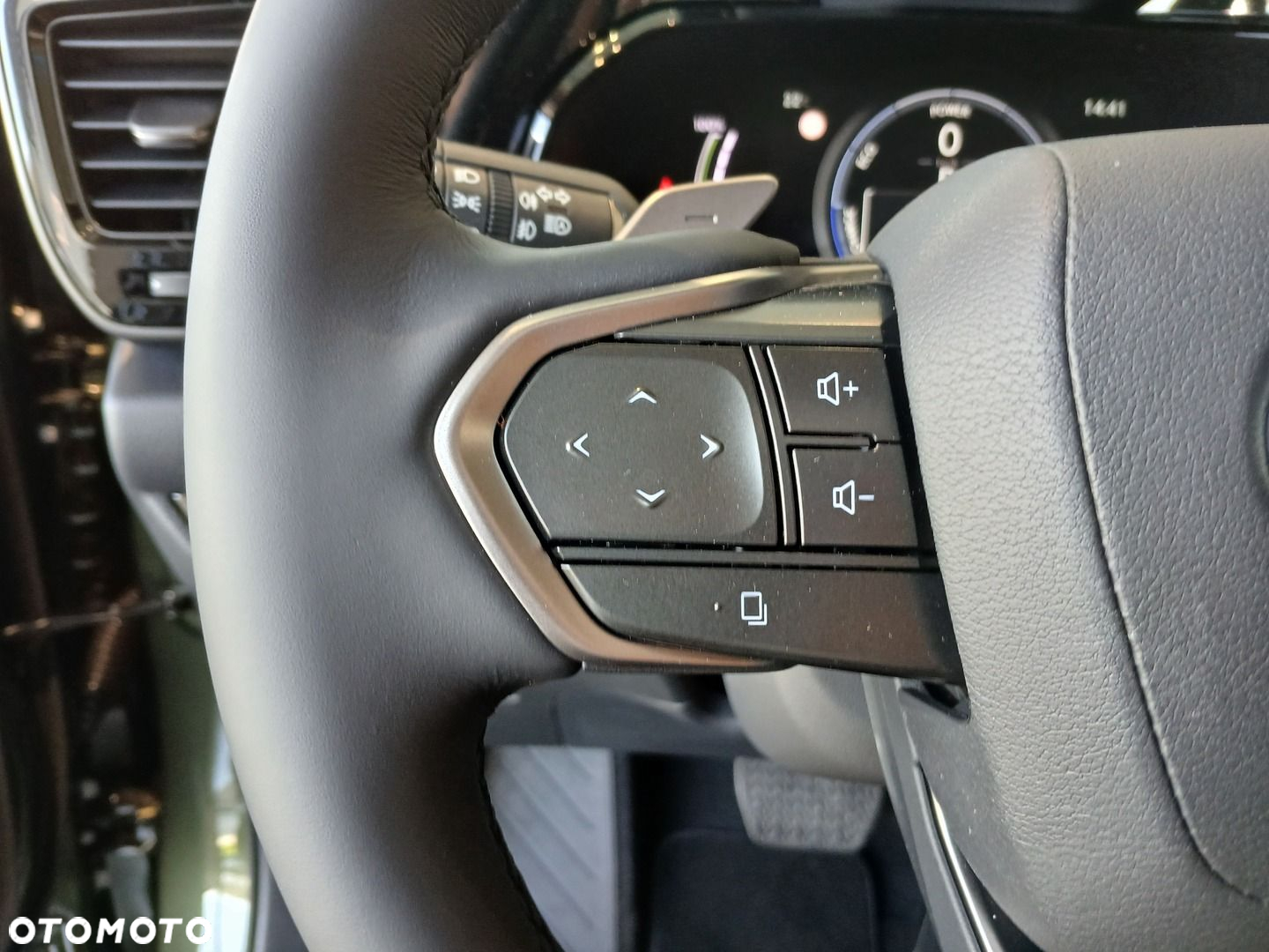 Lexus NX - 11