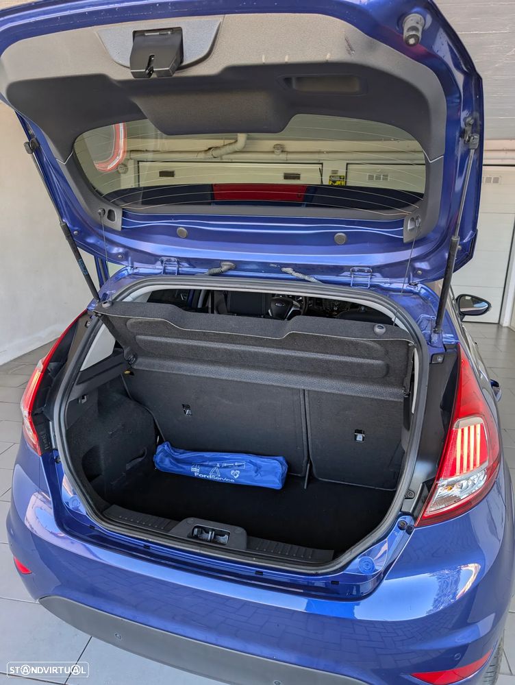 Ford Fiesta 1.0 EcoBoost Titanium - 14