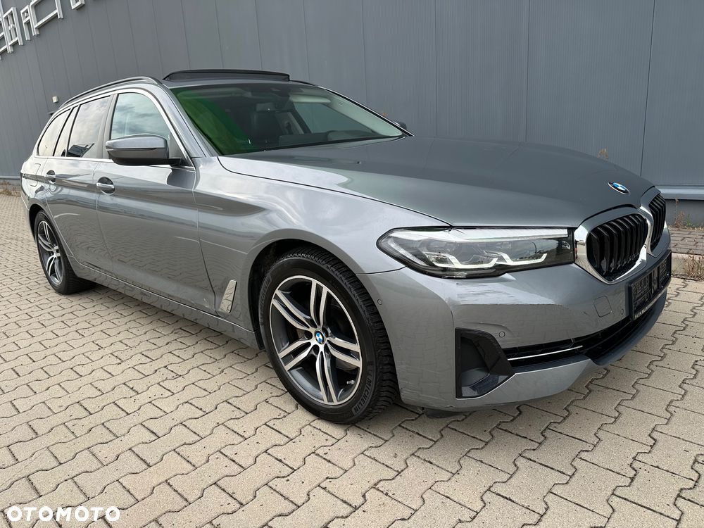 BMW Seria 5 520d MHEV Sport Line sport - 33