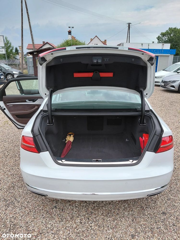 Audi A8 4.2 TDI clean diesel L Quattro - 37